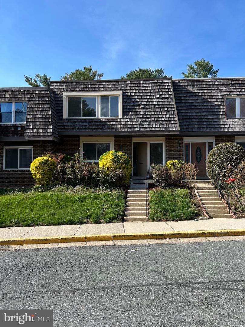 322 W Deer Park Road #2-C, Gaithersburg