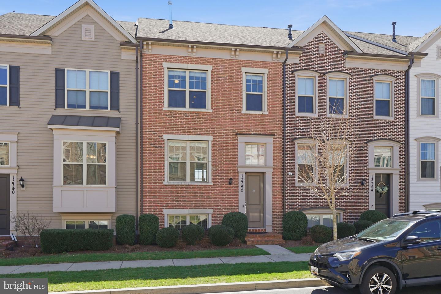 13742 Petrel Street, Clarksburg