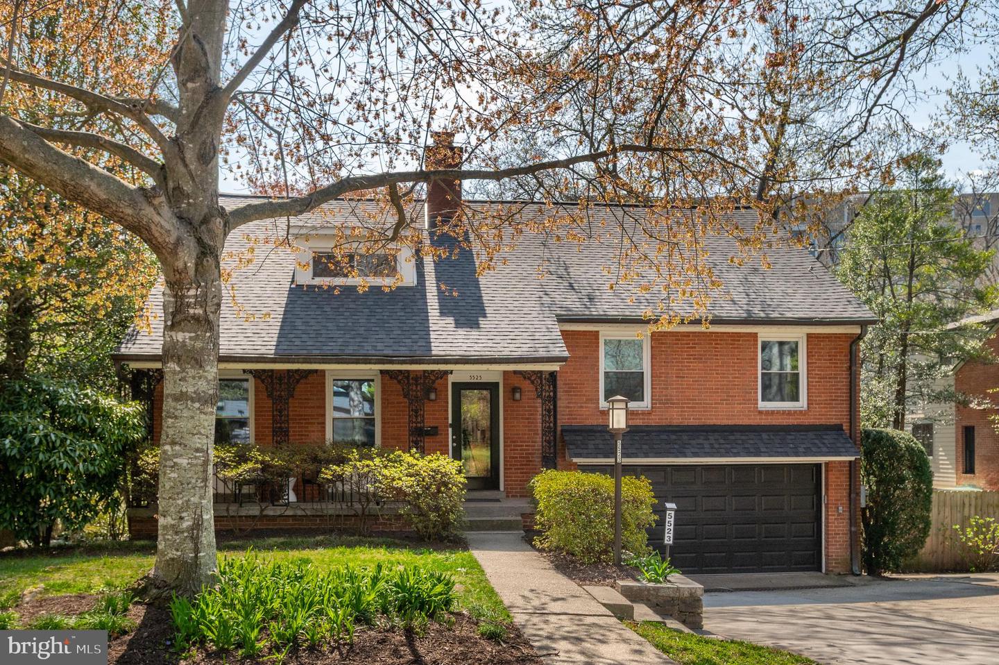 5523 Uppingham Street, Chevy Chase