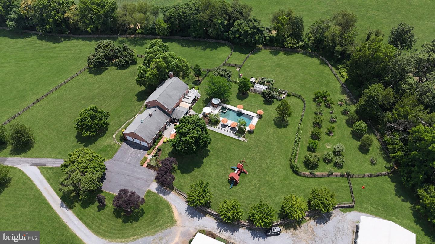 26100 Mullinix Mill