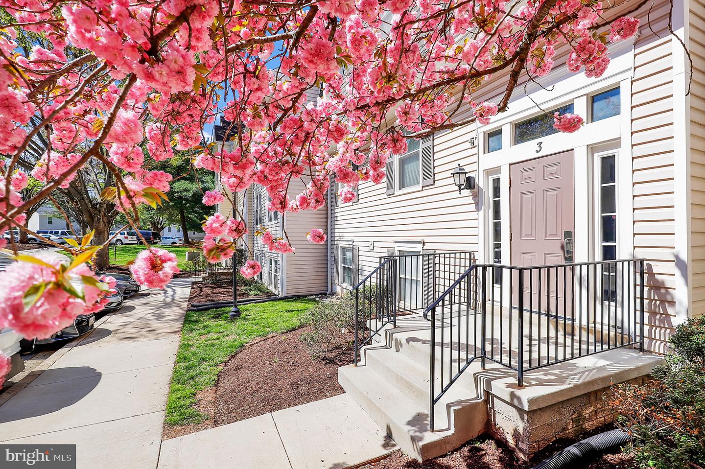3 Pickering Court #202, Germantown