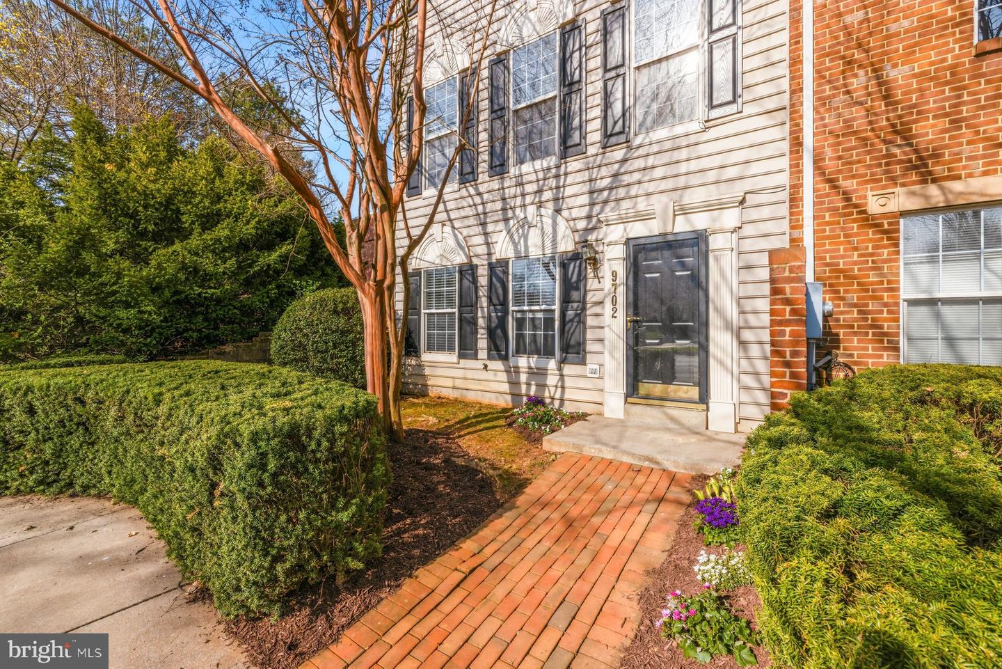 9702 Washingtonian Boulevard, Gaithersburg