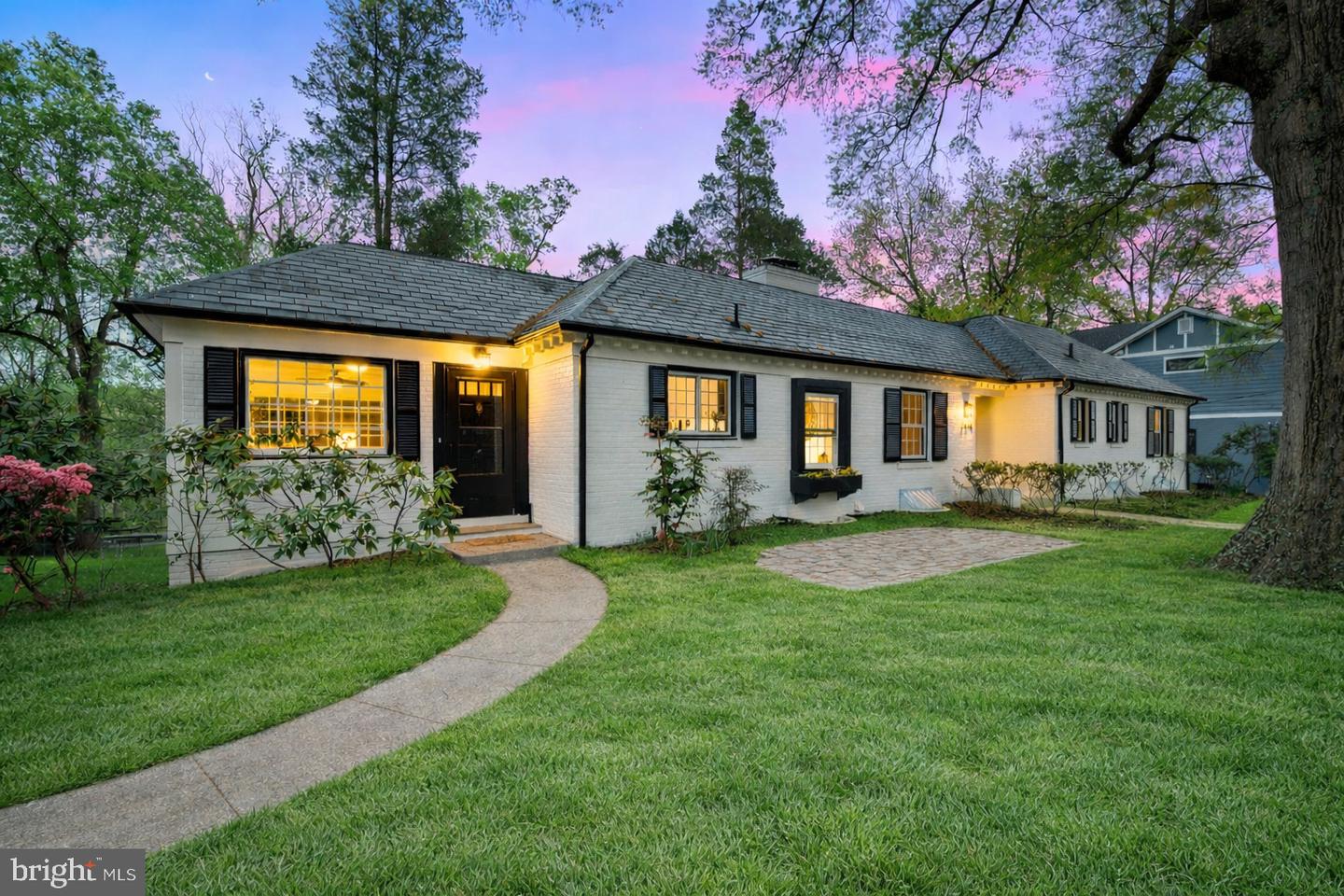 3514 Raymoor Road, Kensington