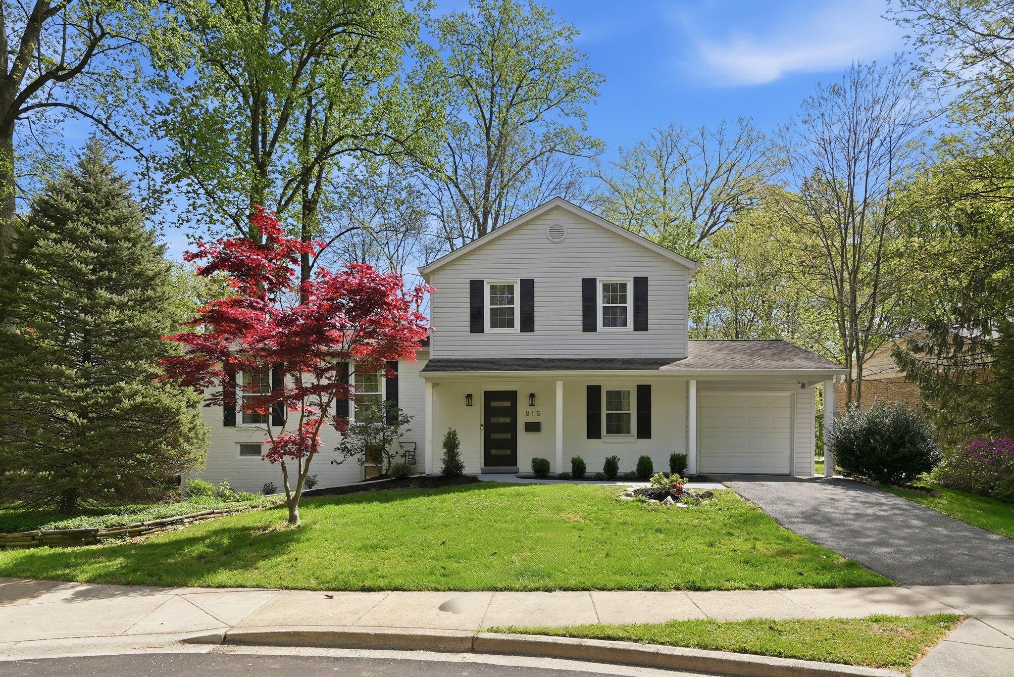 815 Woodley Drive, Rockville