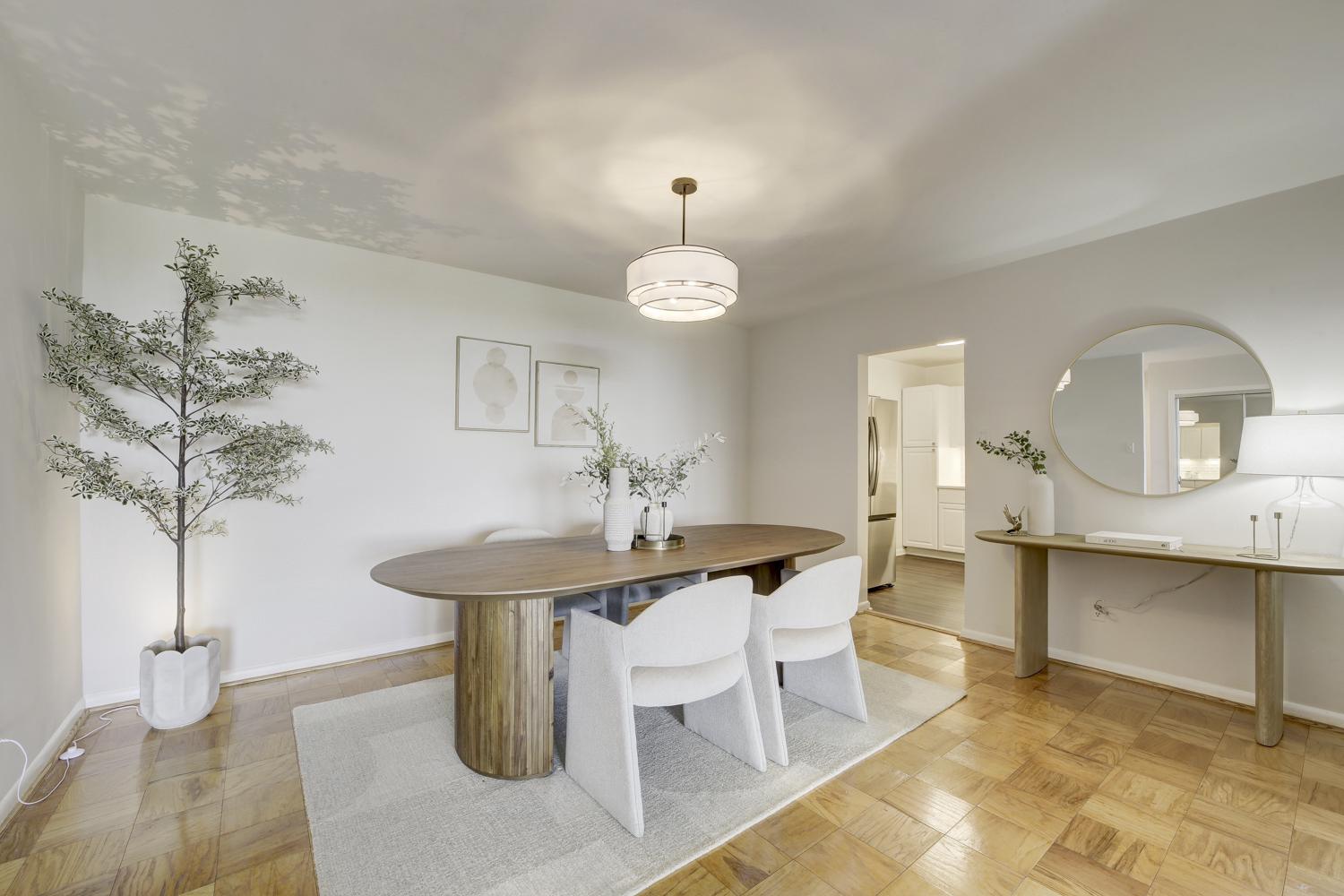 5101 River Road #1116, Bethesda