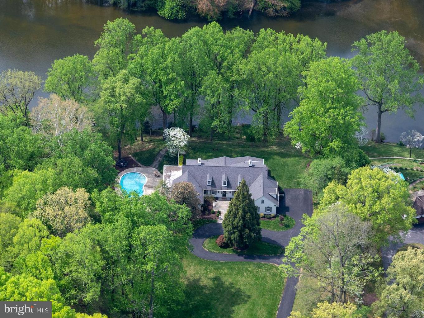 14 Stanmore Court, Potomac