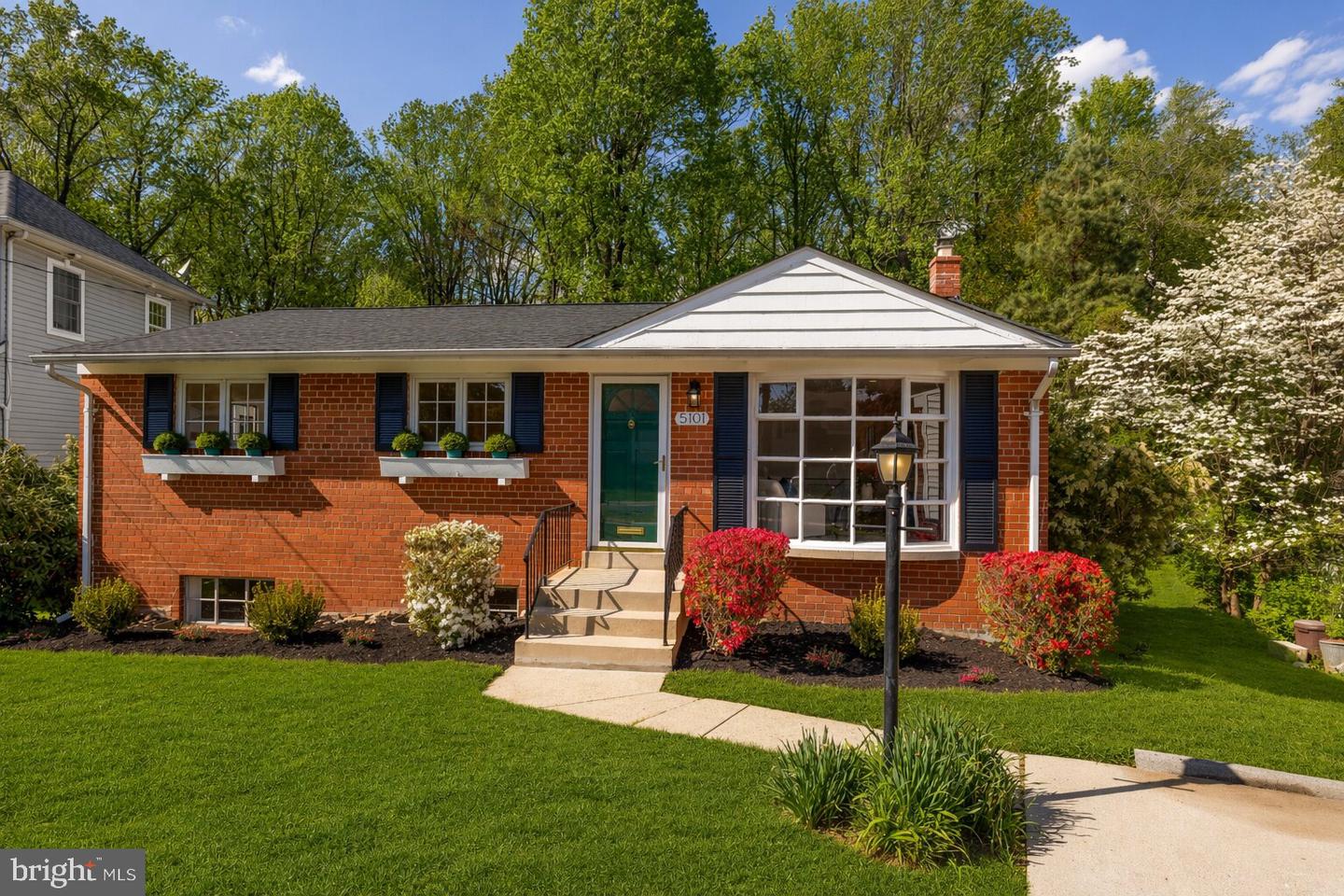 5101 Brentford Drive, North Bethesda