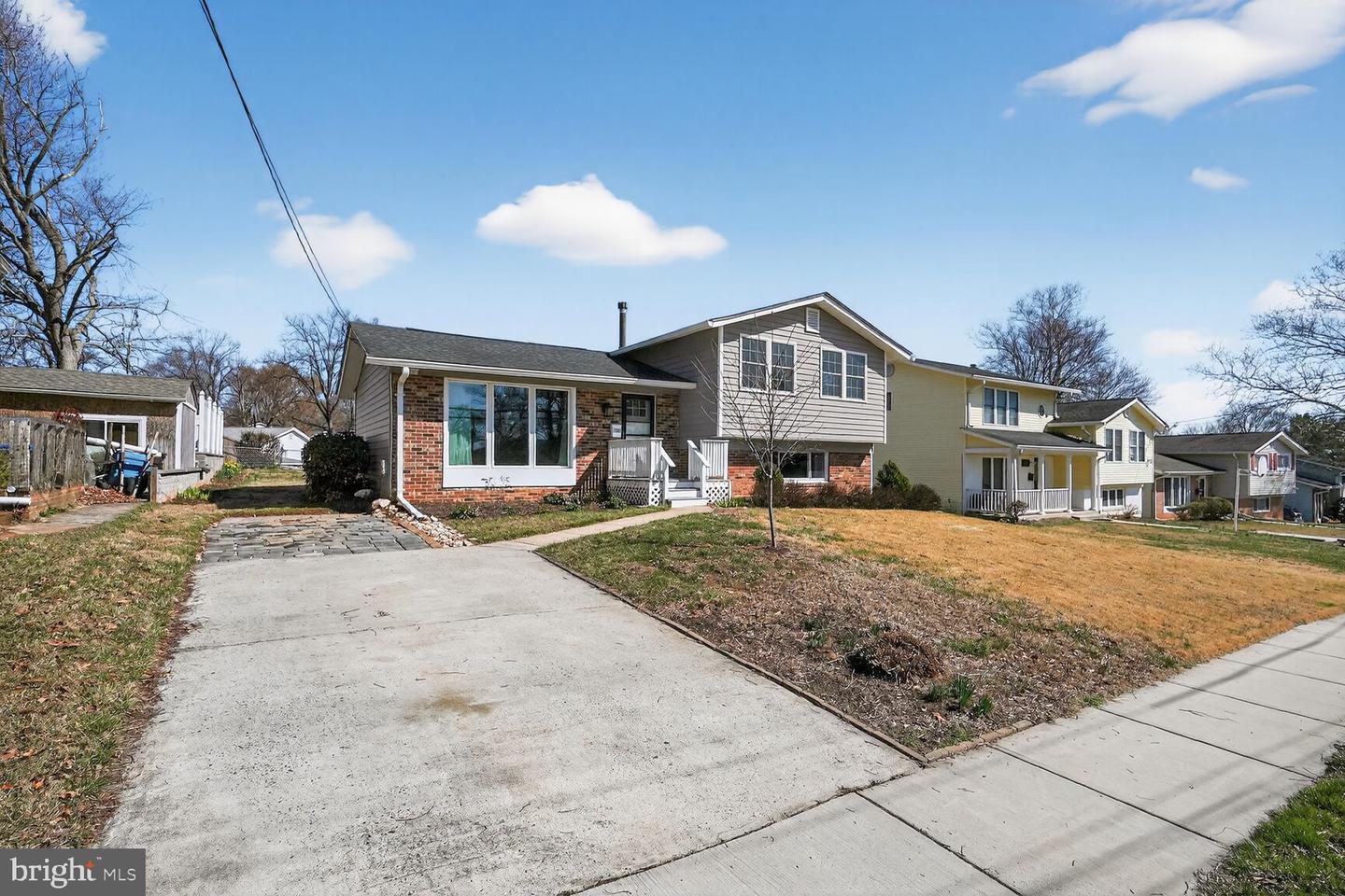 13013 Arctic Avenue, Rockville