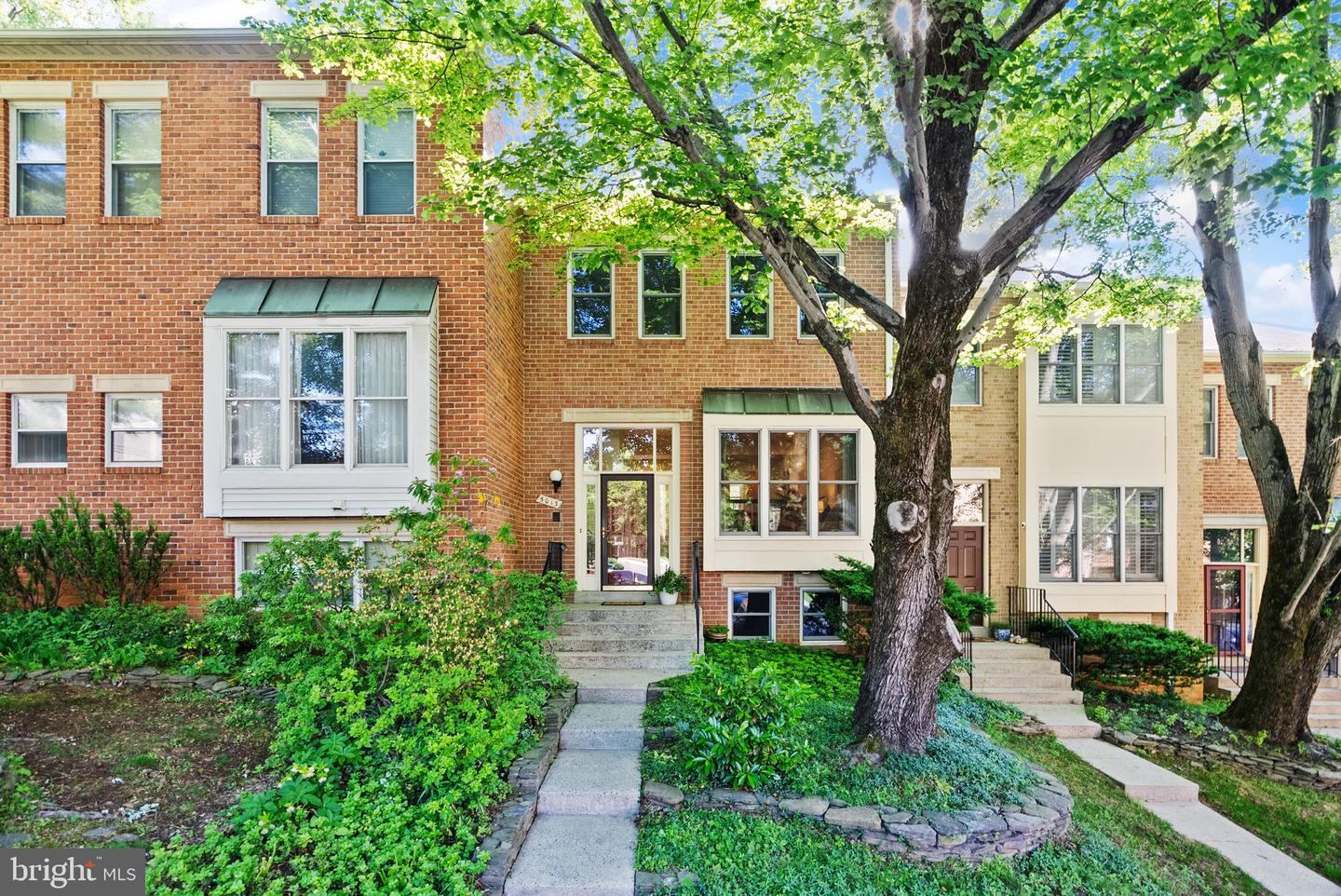 5013 Cloister Drive, Rockville