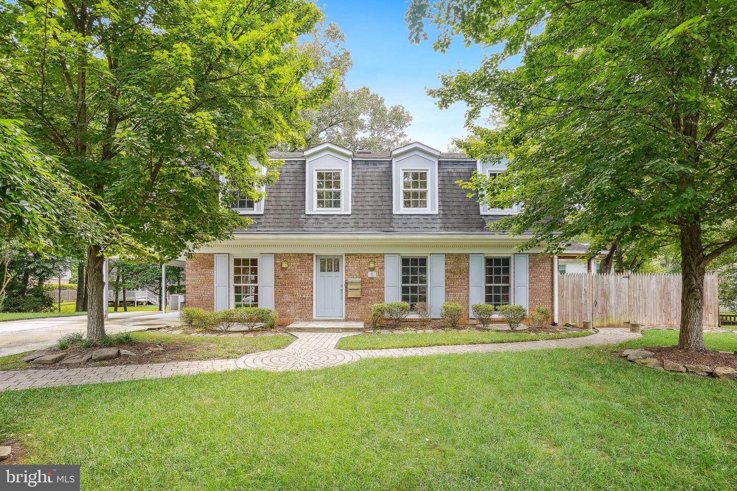 5 Wild Olive Court, Potomac