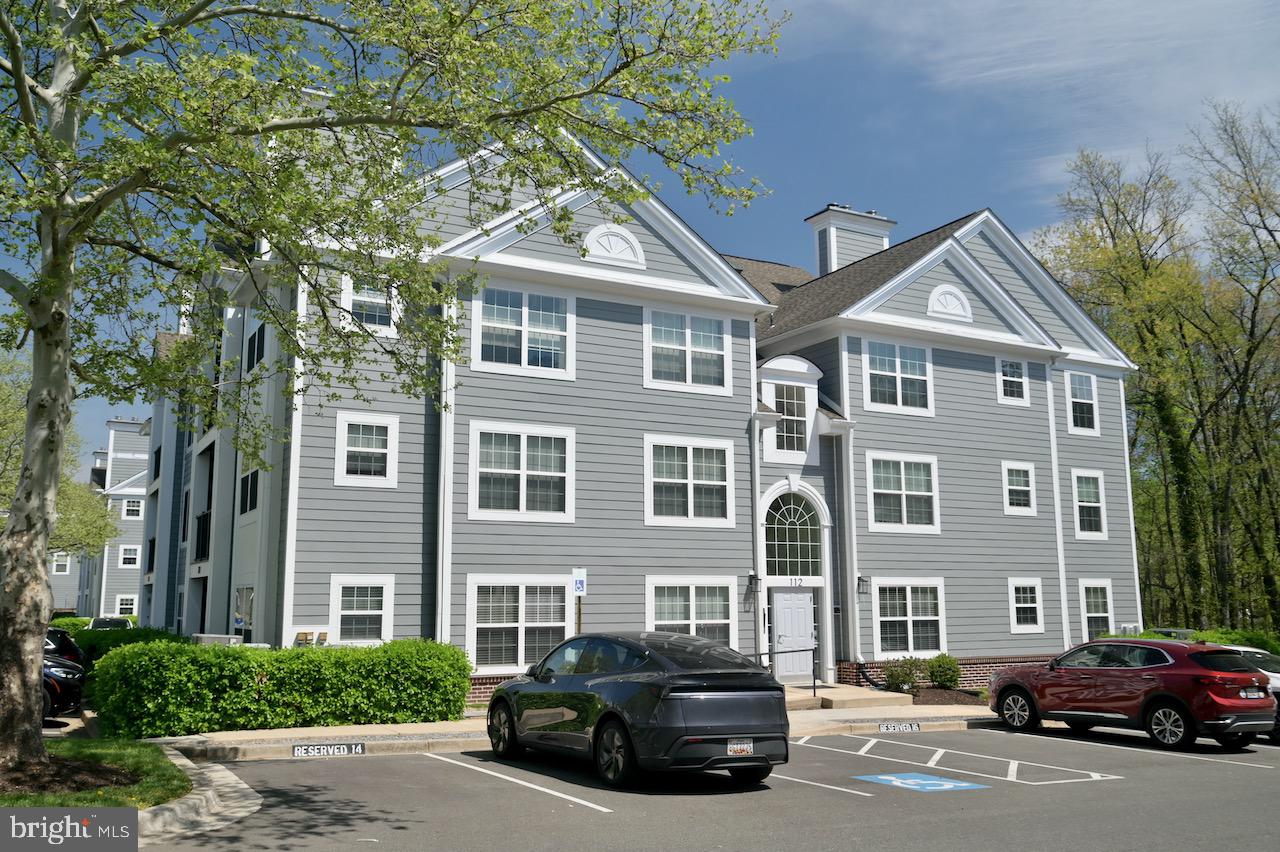 112 Kendrick Place #112-34, Gaithersburg
