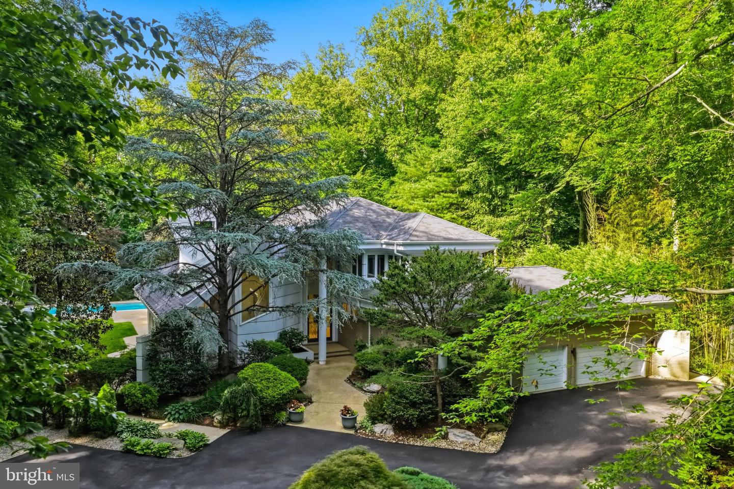 9 Oaklyn Court