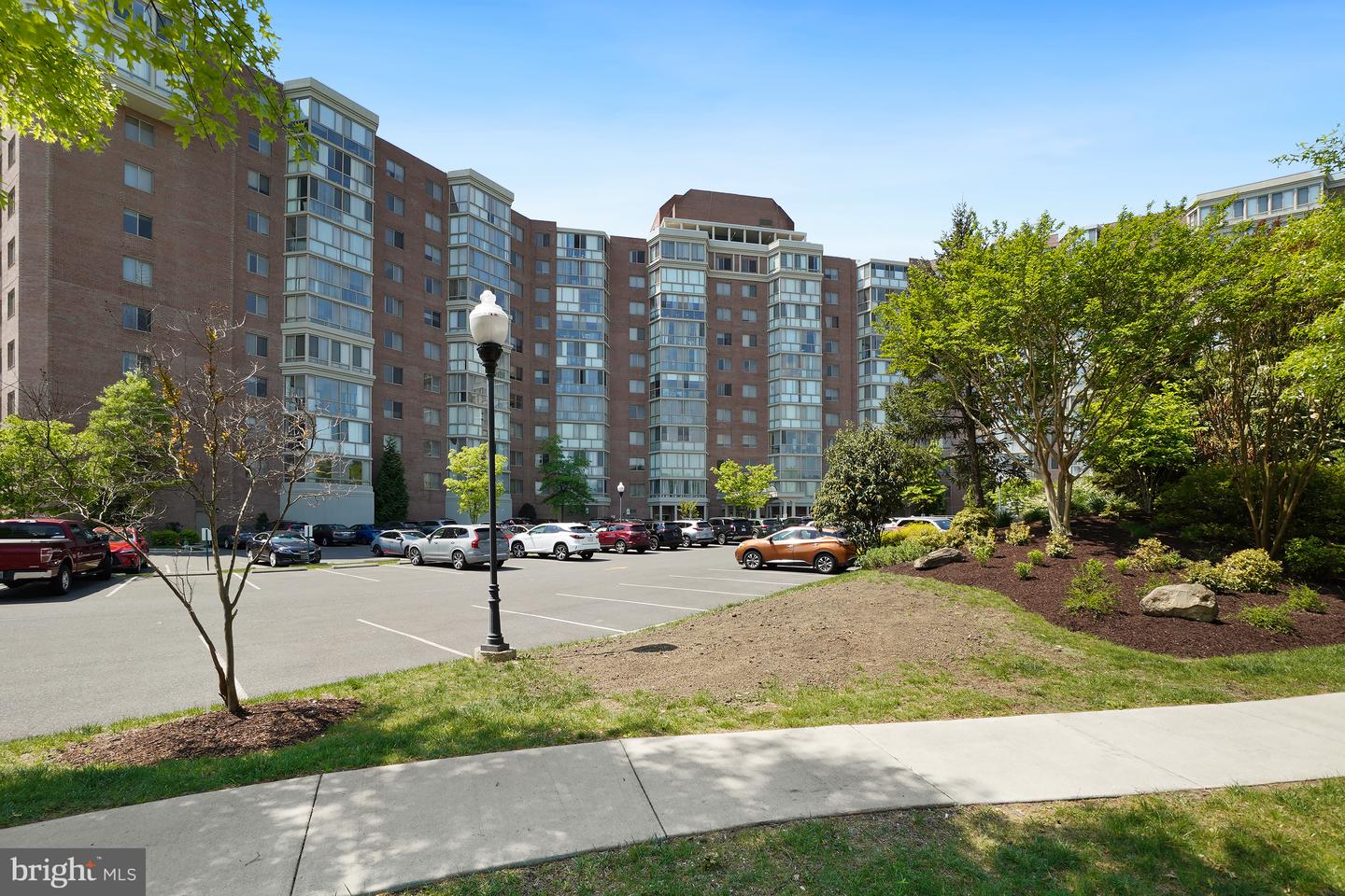 3210 N Leisure World Boulevard #1001, Silver Spring