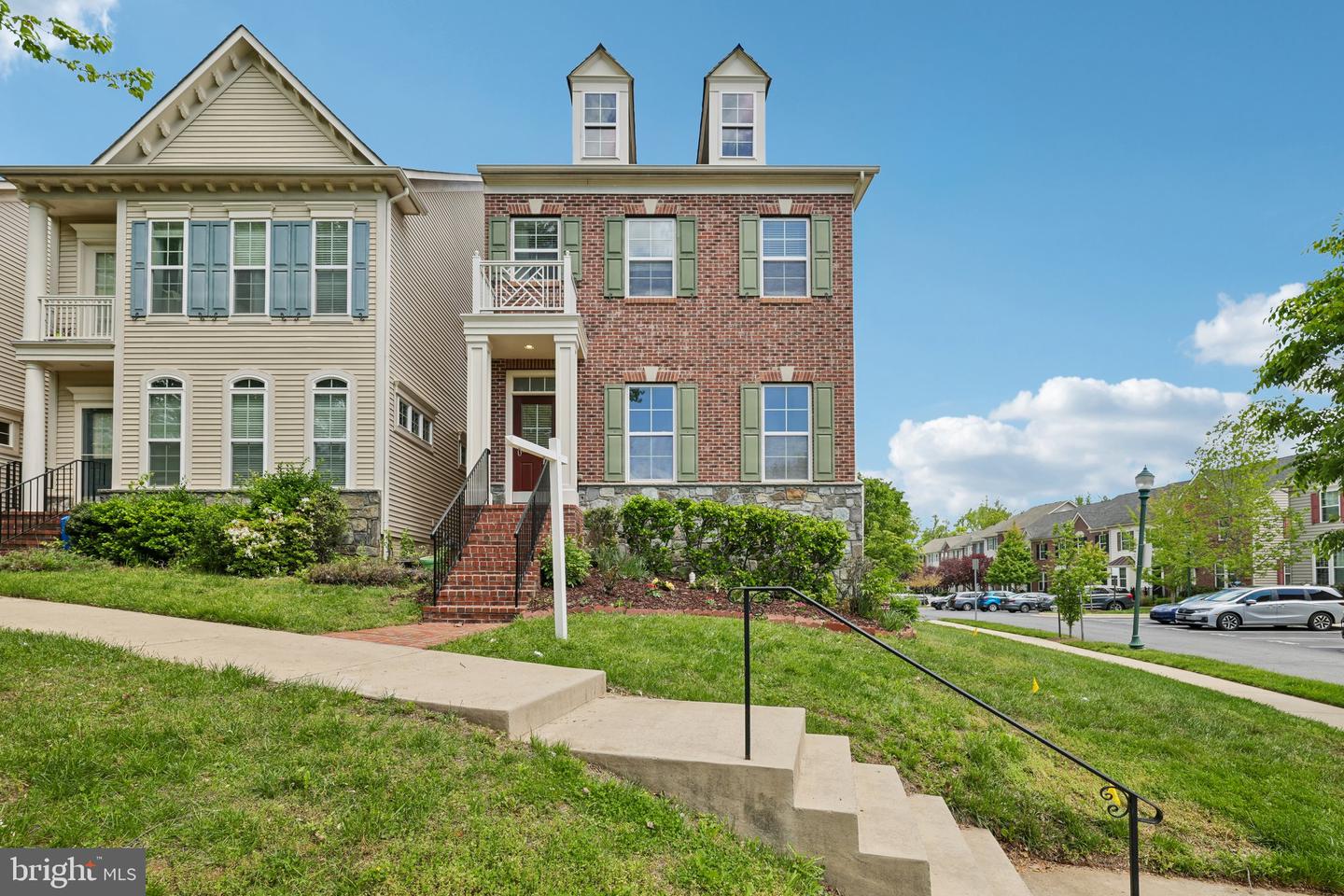 12451 Horseshoe Bend Circle, Clarksburg
