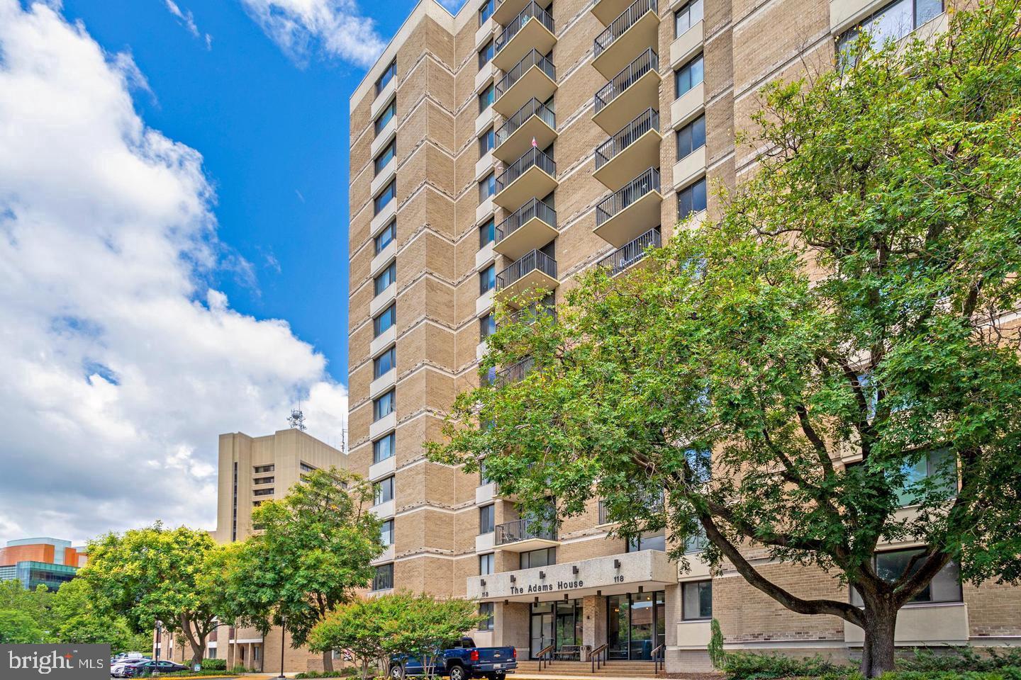 118 Monroe Street #506, Rockville