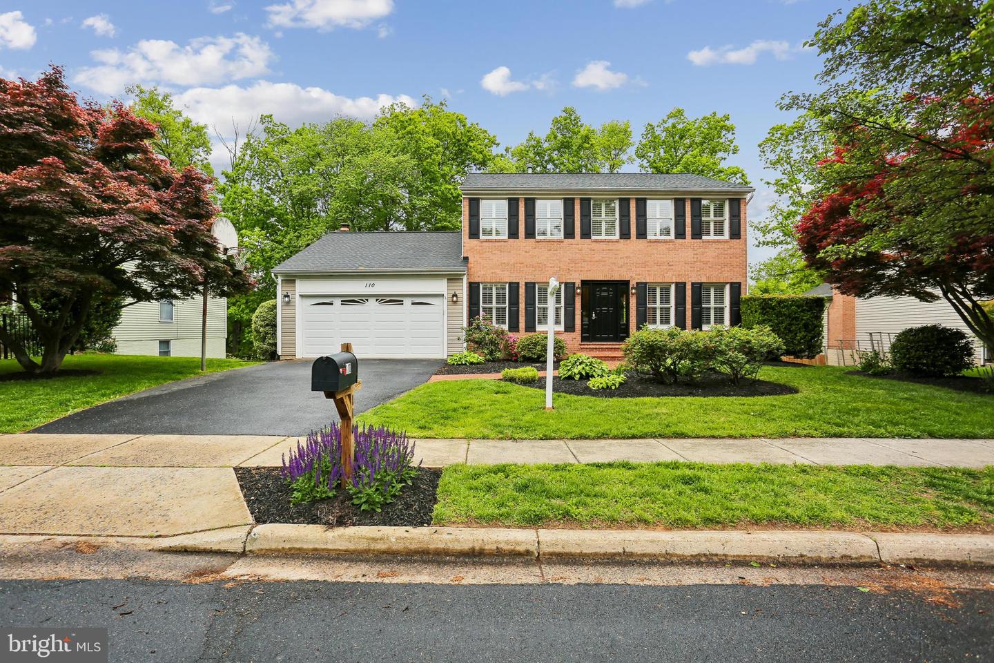 110 Summit Hall Road, Gaithersburg