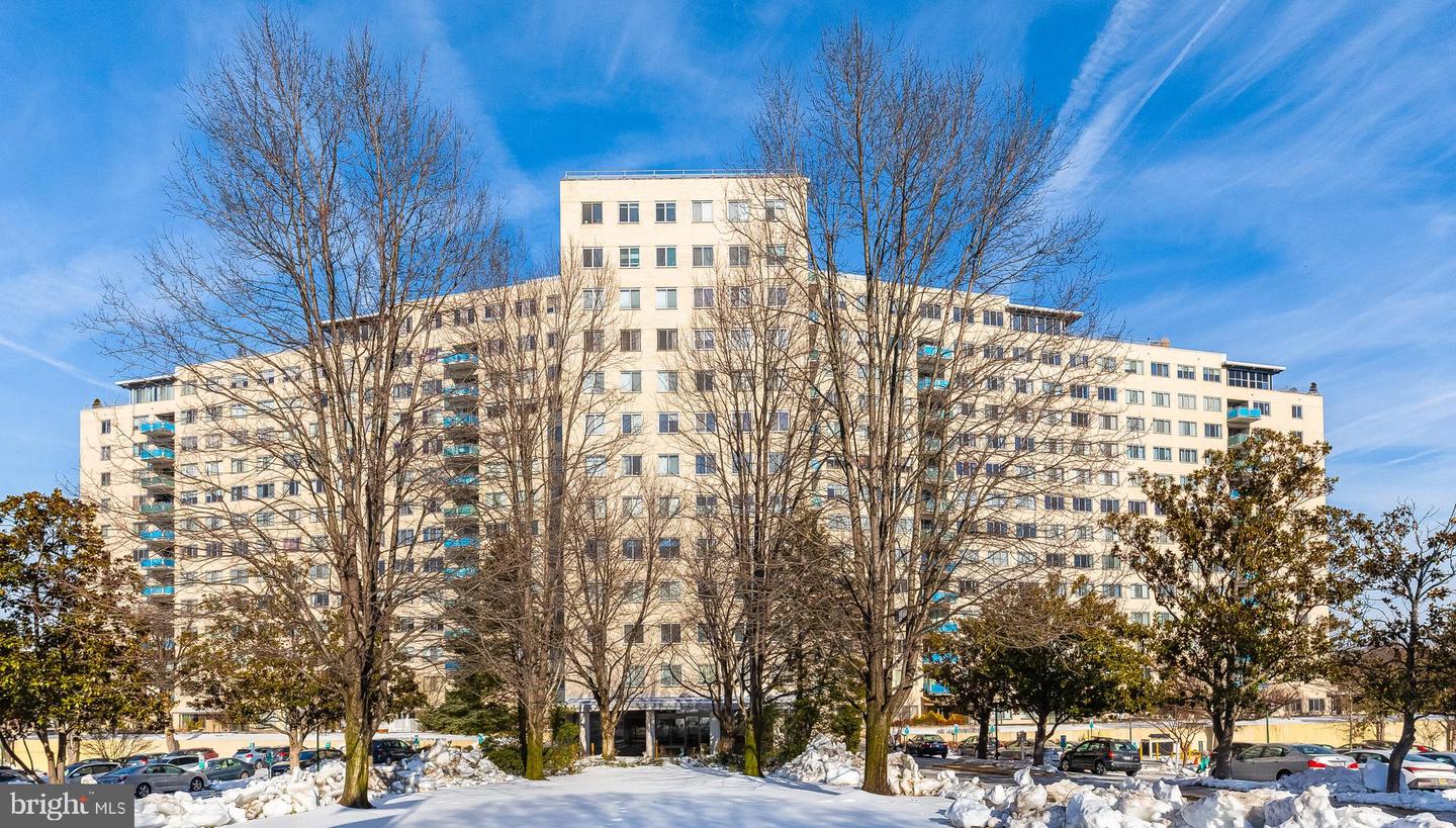 10201 Grosvenor Place #ps 79l, Rockville