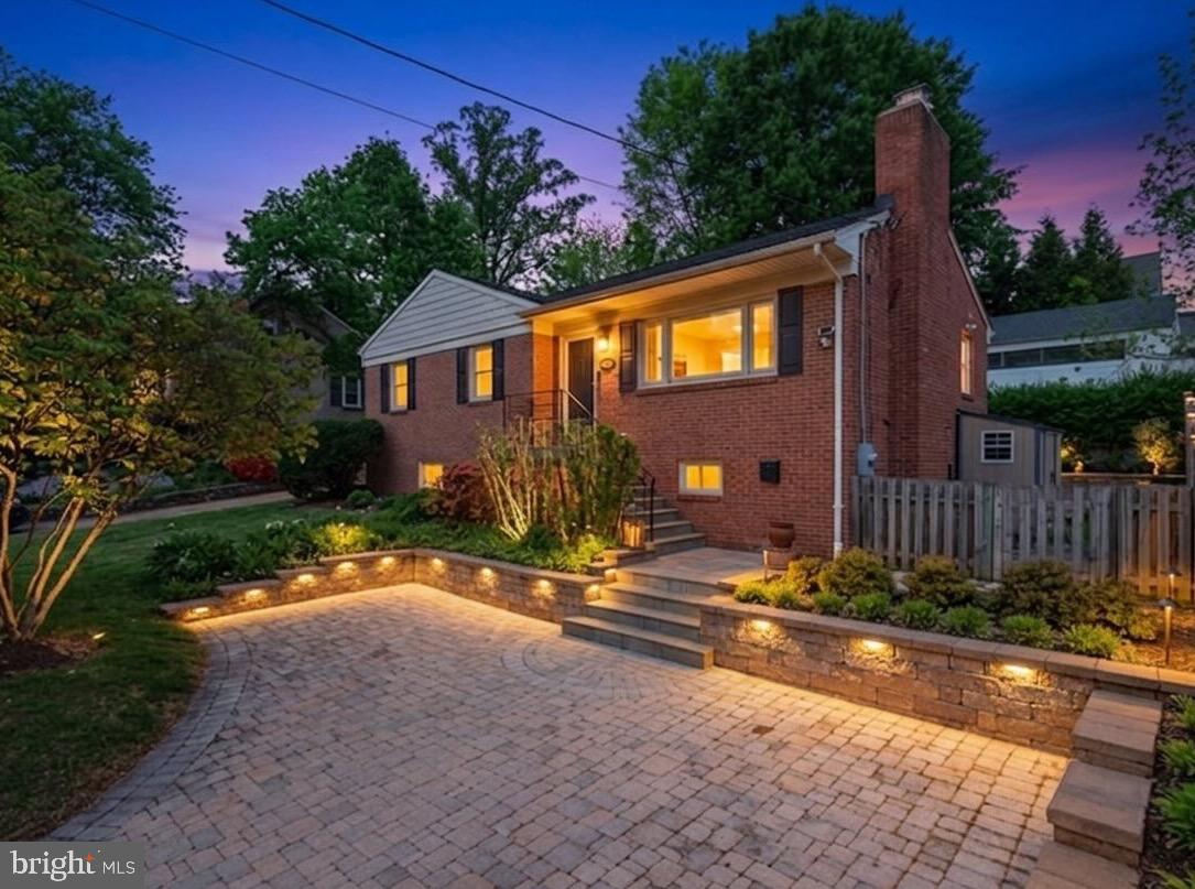 5505 Mckinley Street, Bethesda