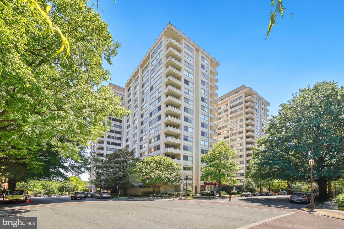 5500 Friendship Blvd # 2017N