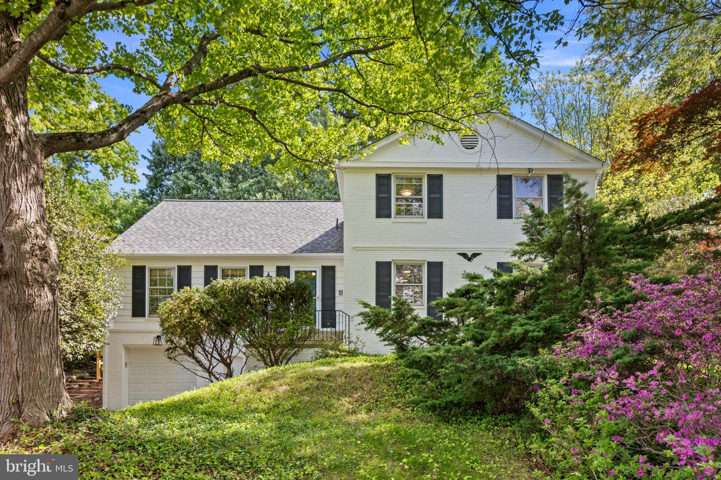 7018 Old Cabin Lane, North Bethesda