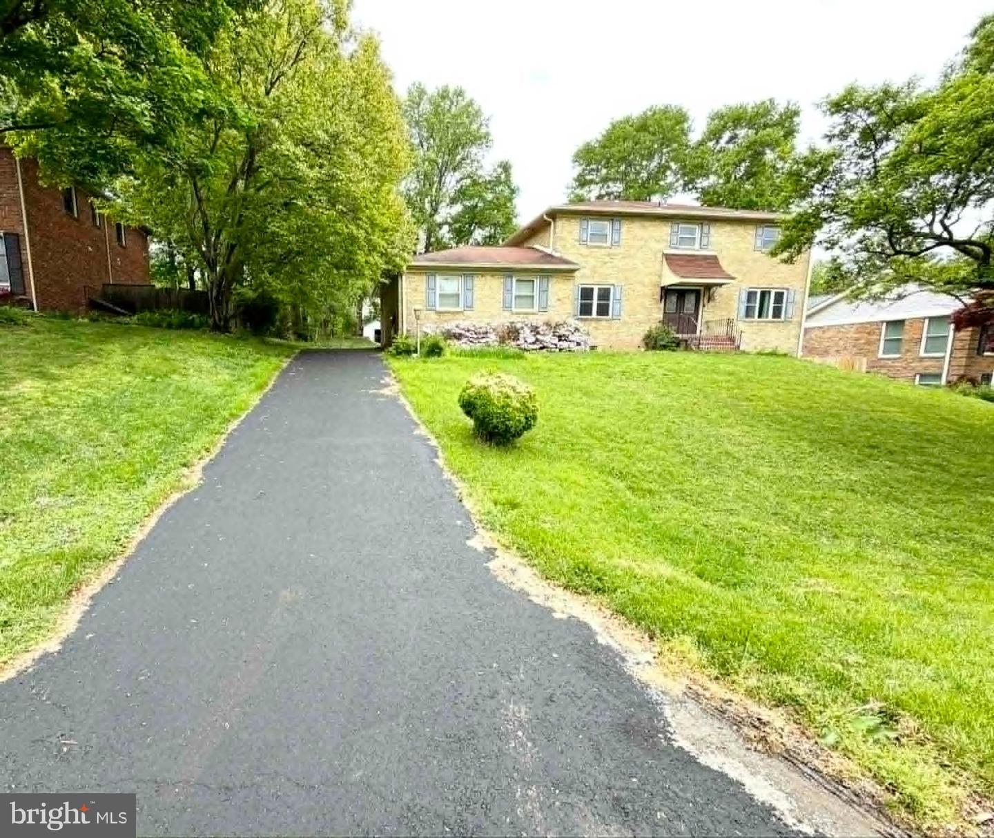 13608 Creekside, Silver Spring
