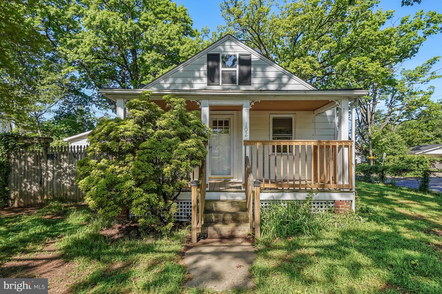 102 N Horners Lane, Rockville