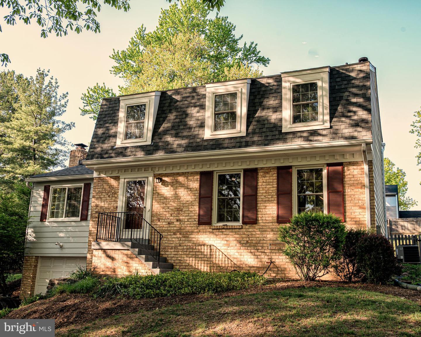 15 Grovepoint Court