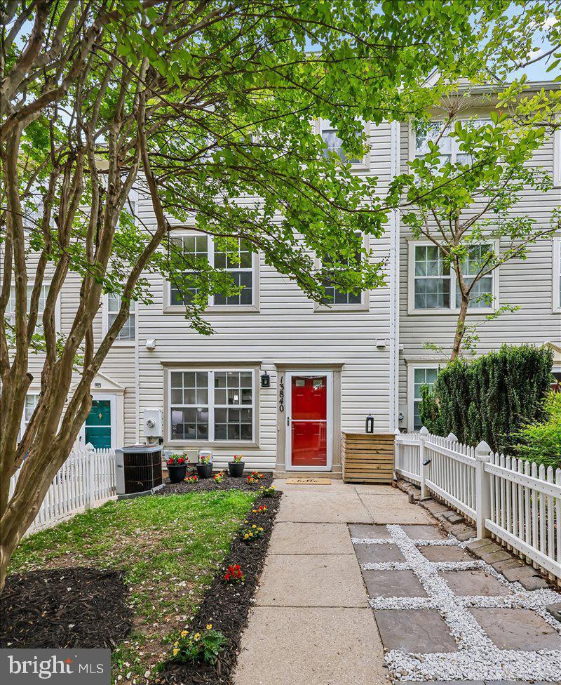 13840 Crosstie Drive, Germantown