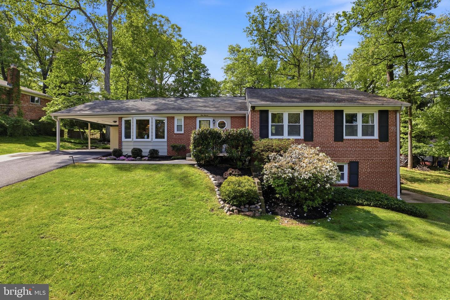 111 Lillian Lane, Silver Spring