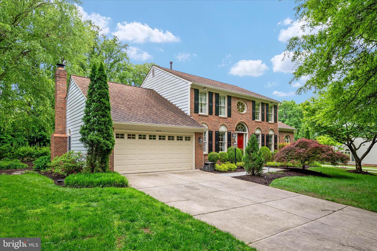 5613 Sugarbush Lane