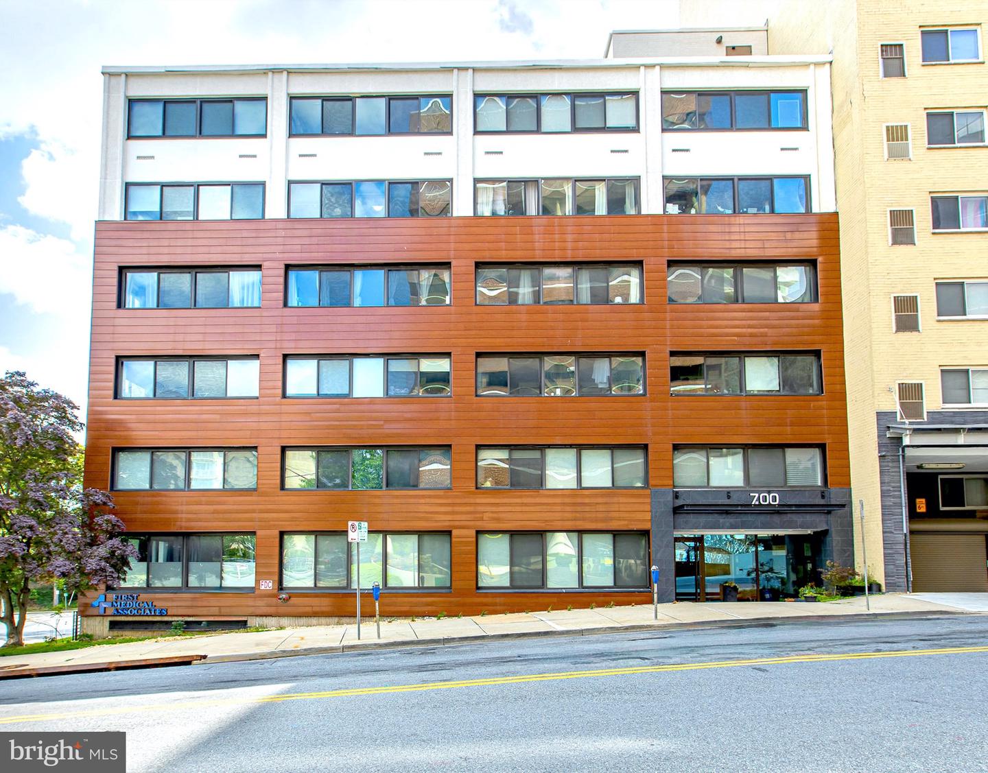 700 Roeder Road #105