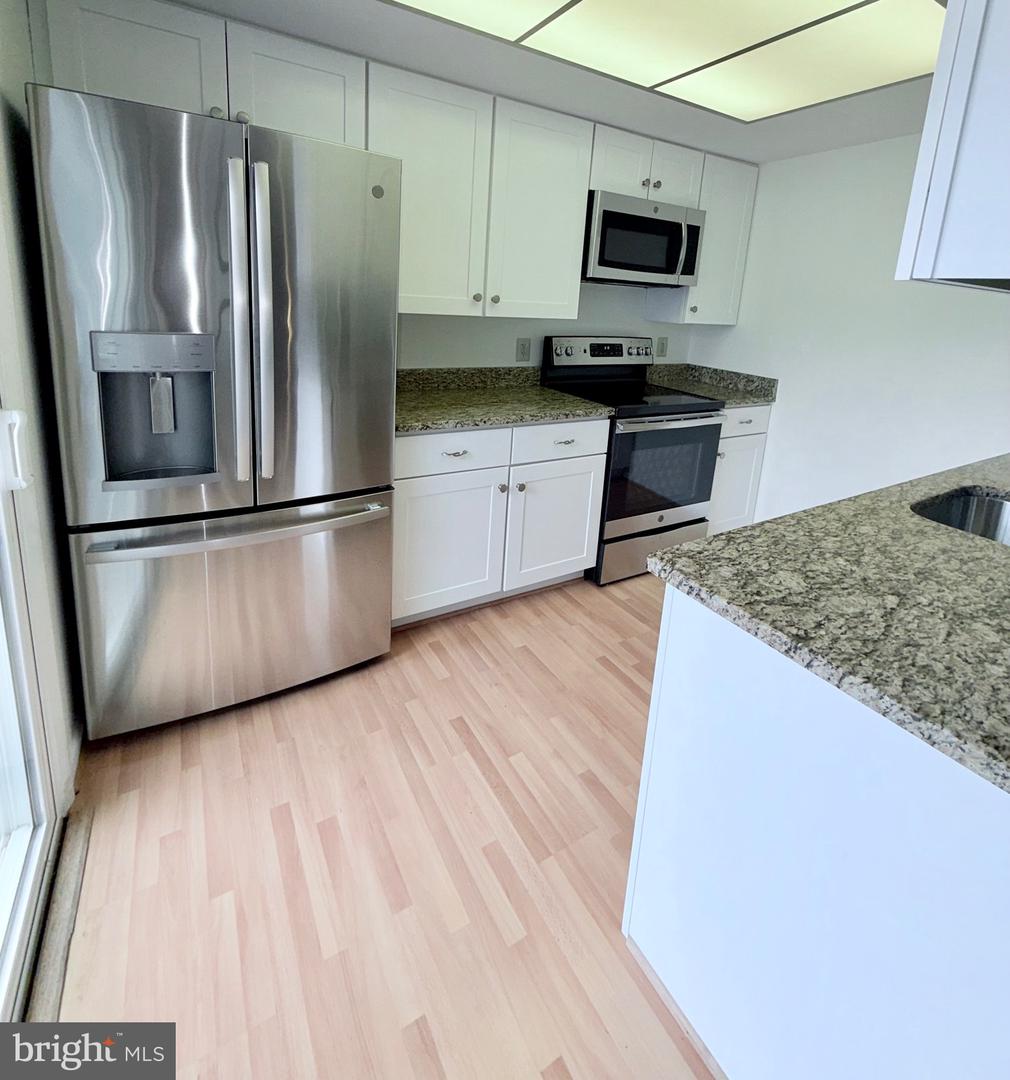 3526 Fiske Terrace #115-B