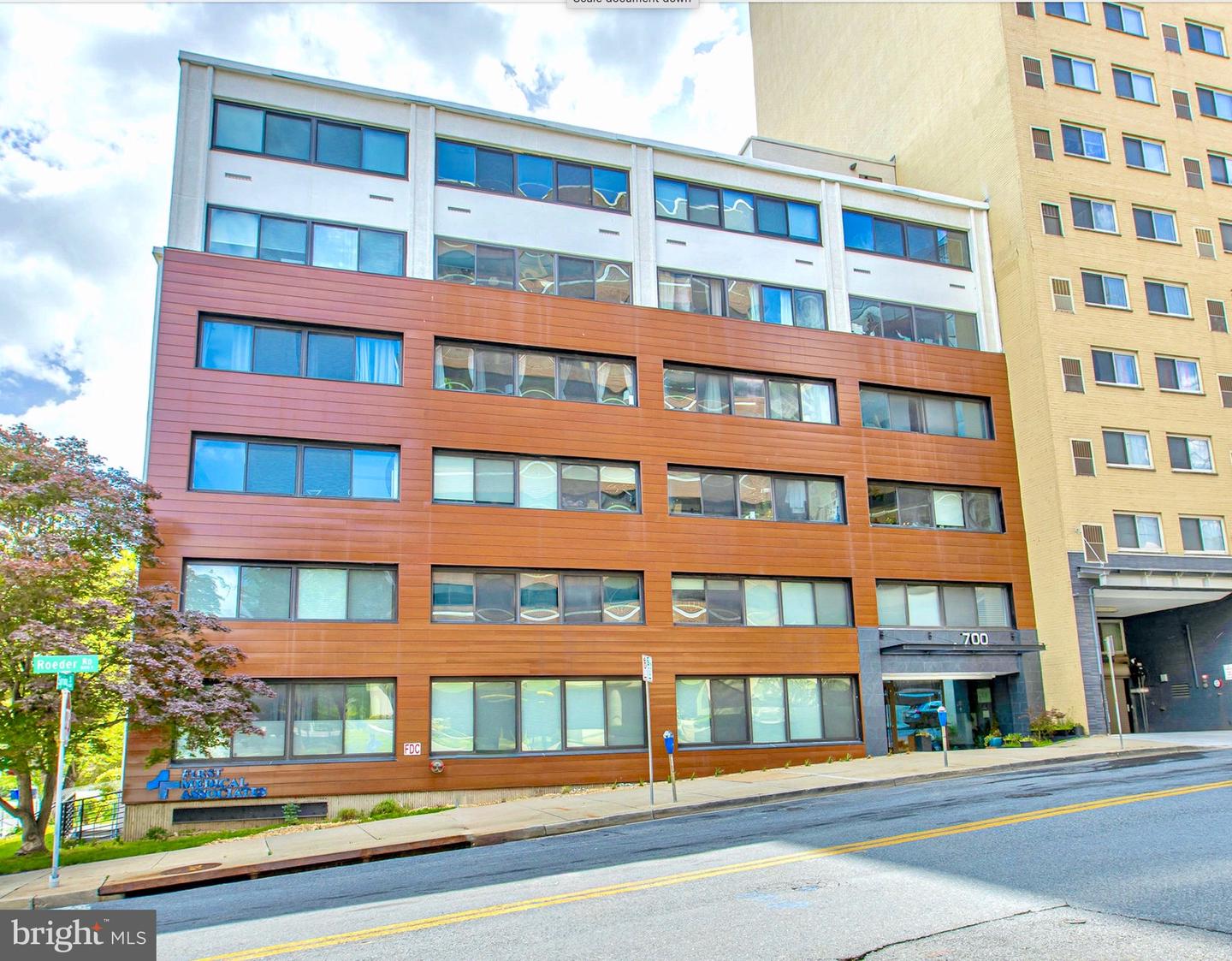 700 Roeder Road #104