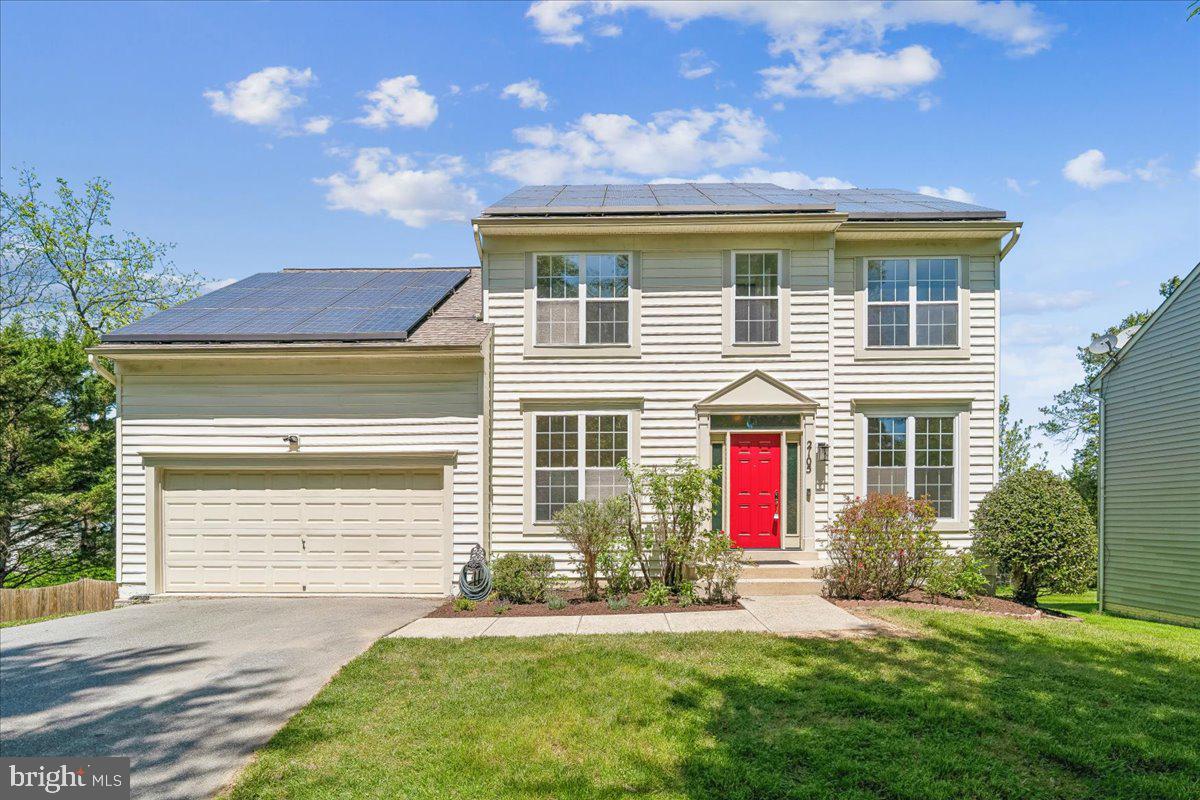 2105 Walking Crest Court, Silver Spring