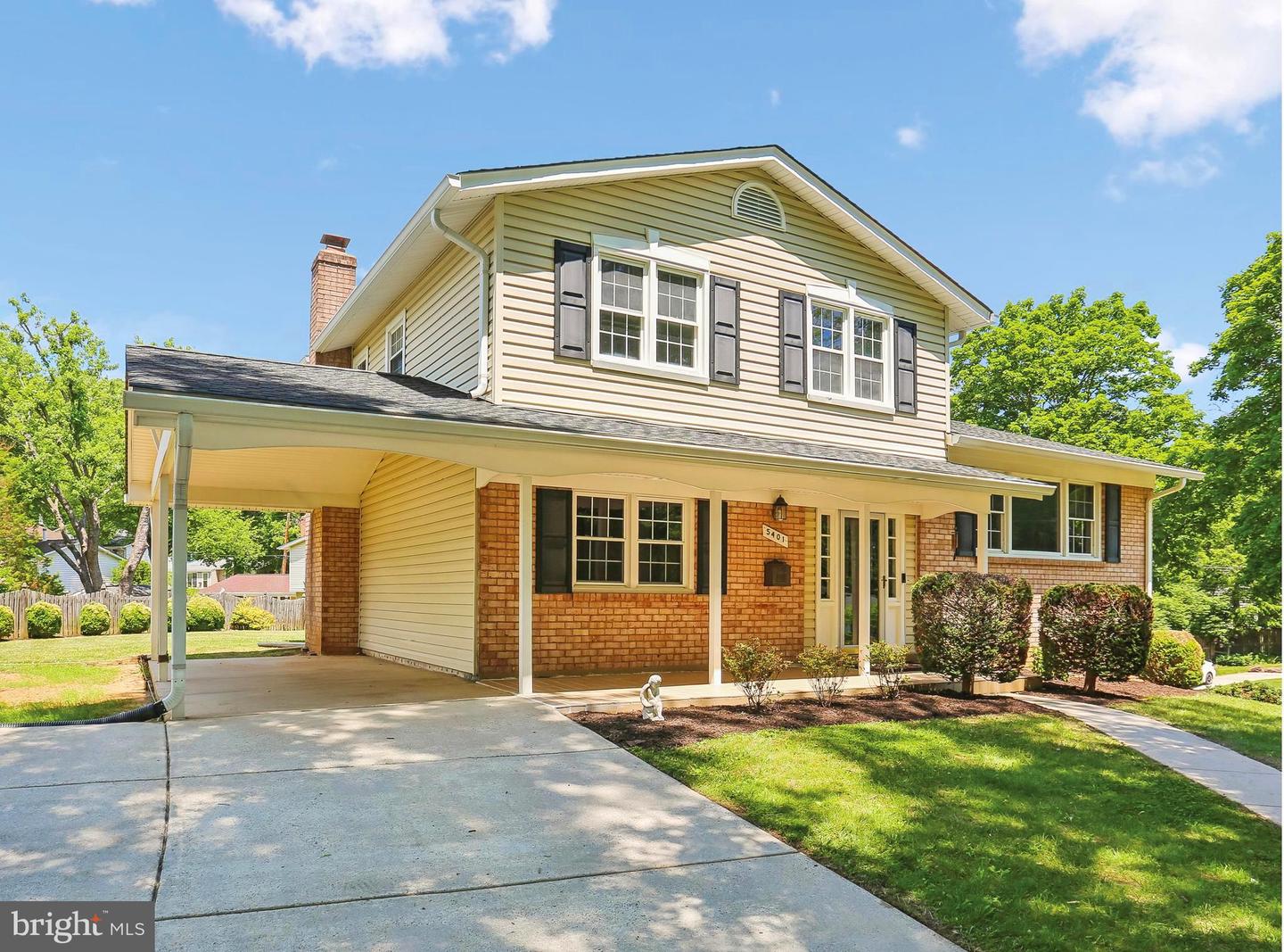 5401 Amberwood Lane, Rockville