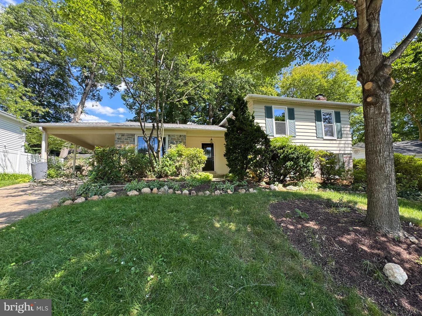 14403 Butternut Court