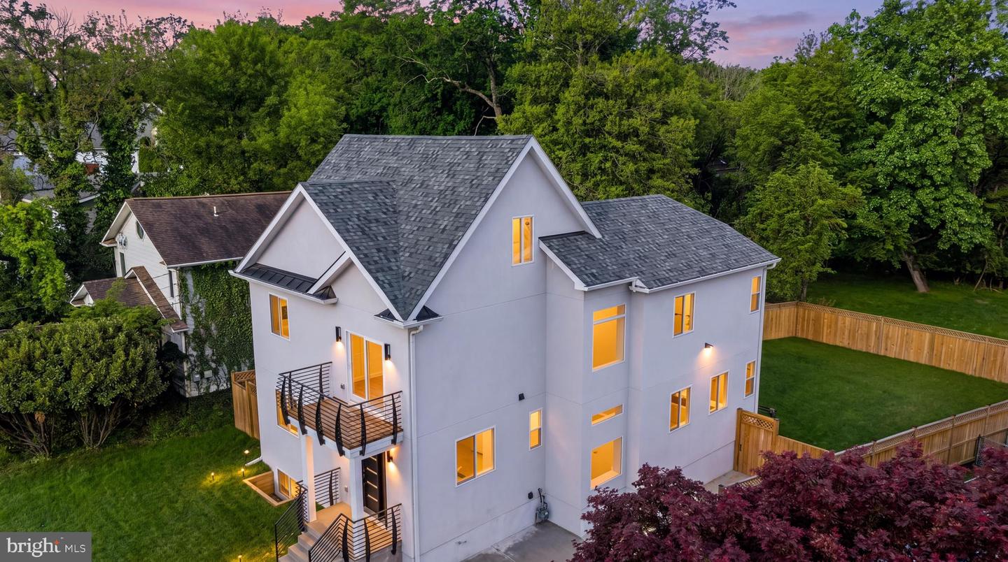 512 Bickford Avenue, Rockville