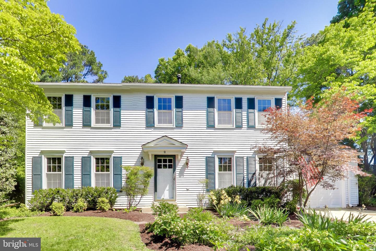 8 Barrington Fare, Rockville