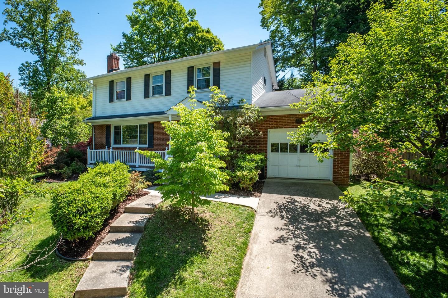 13907 Shippers Lane, Rockville