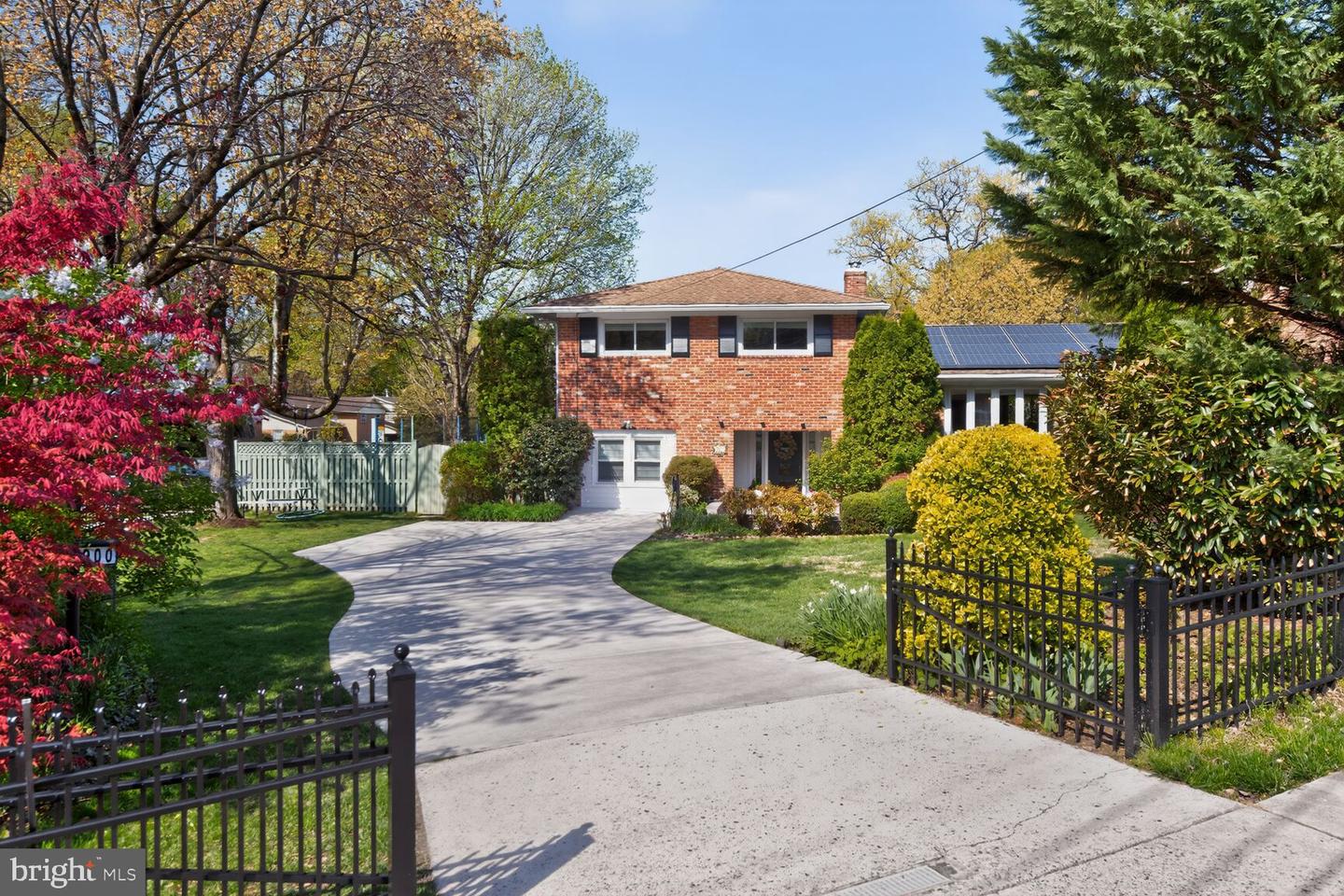 9900 Fernwood Road, Bethesda