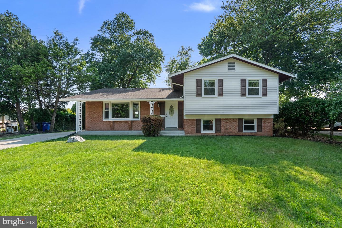 11822 Enid Drive, Potomac