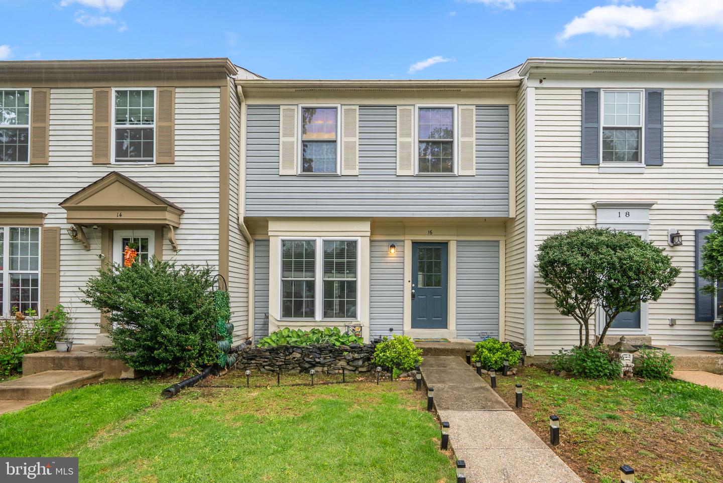 16 Gravenhurst Court, North Potomac