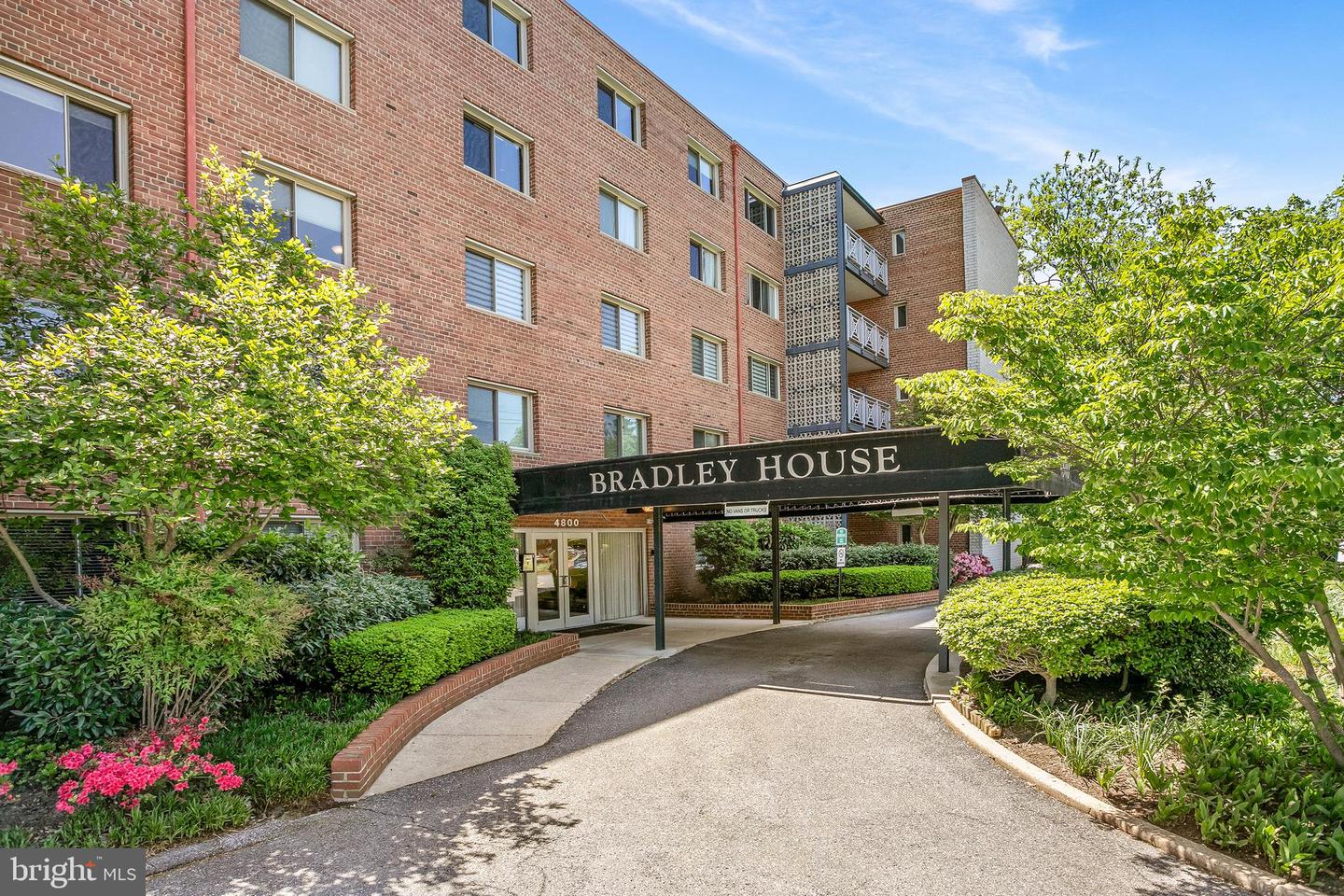 4800 Chevy Chase Drive #207