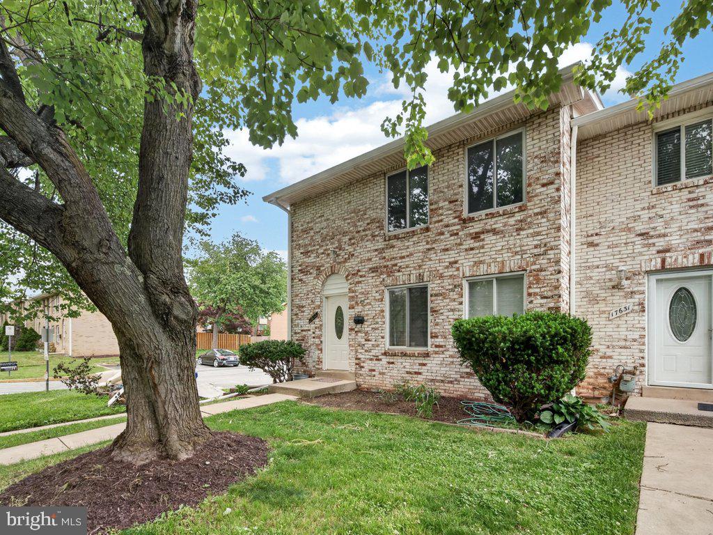 17633 Amity Drive #11-G