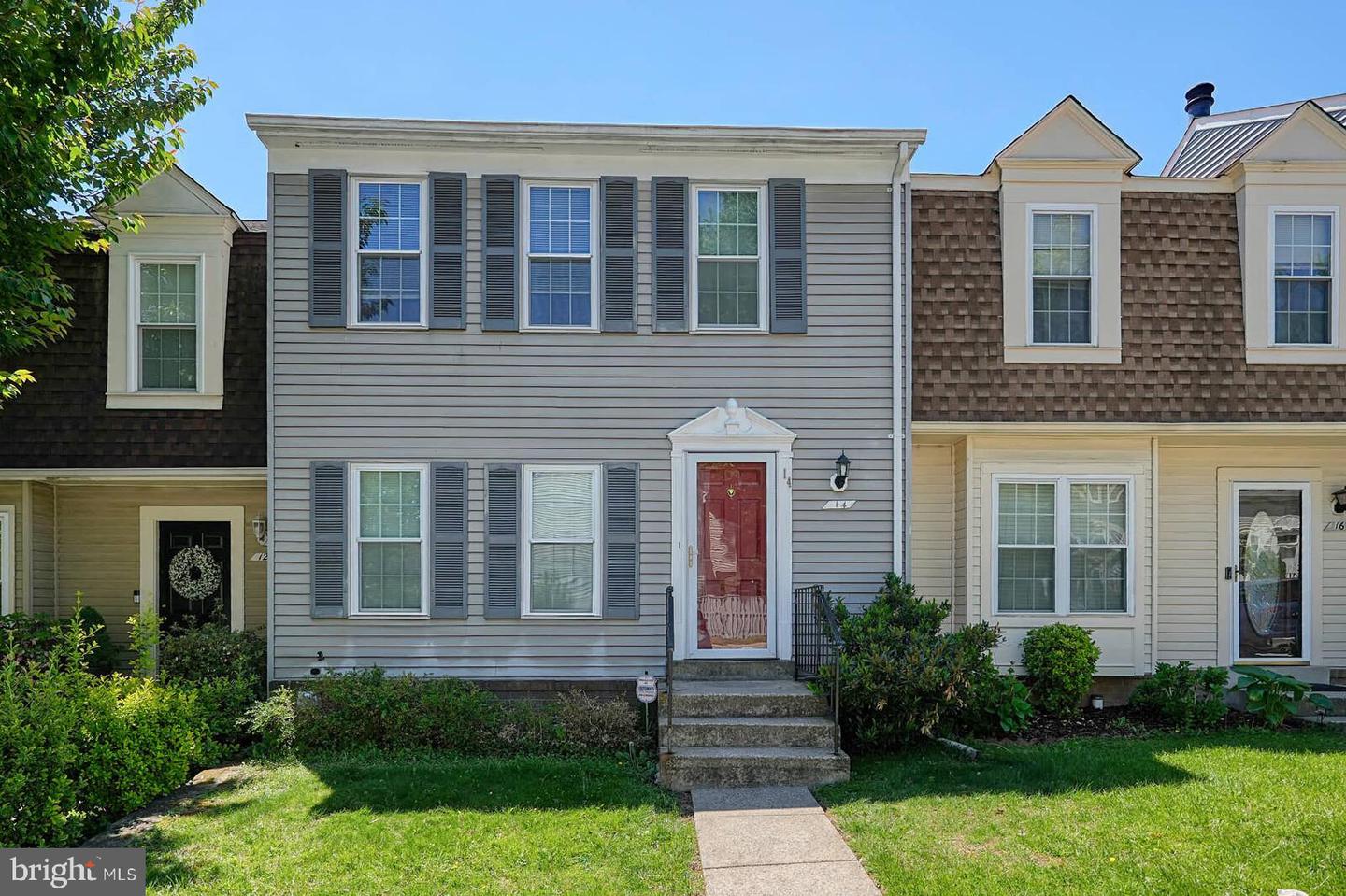 14 Cherry Bend Court, Germantown