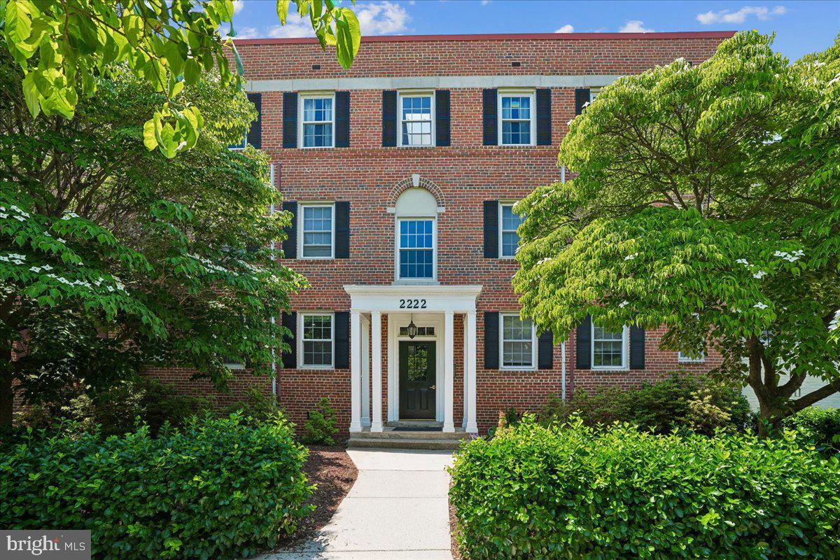2222 Washington Avenue #101