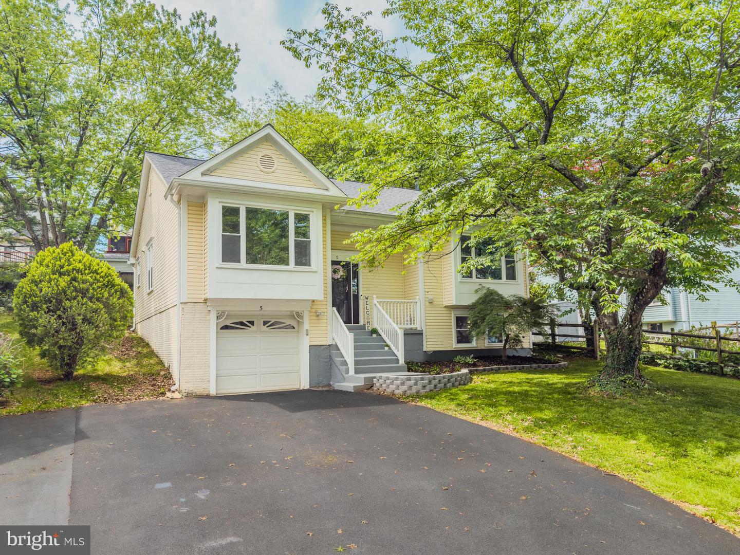 5 Tripoley Court, Gaithersburg