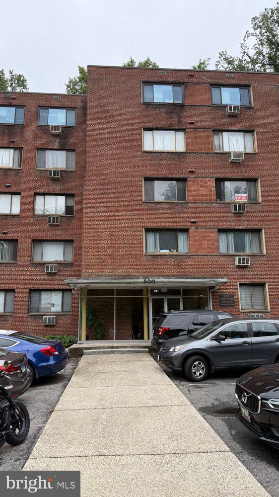 500 Thayer Avenue #303