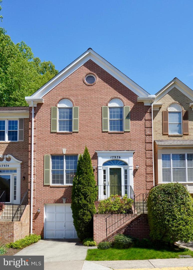 17976 Dumfries Circle, Olney