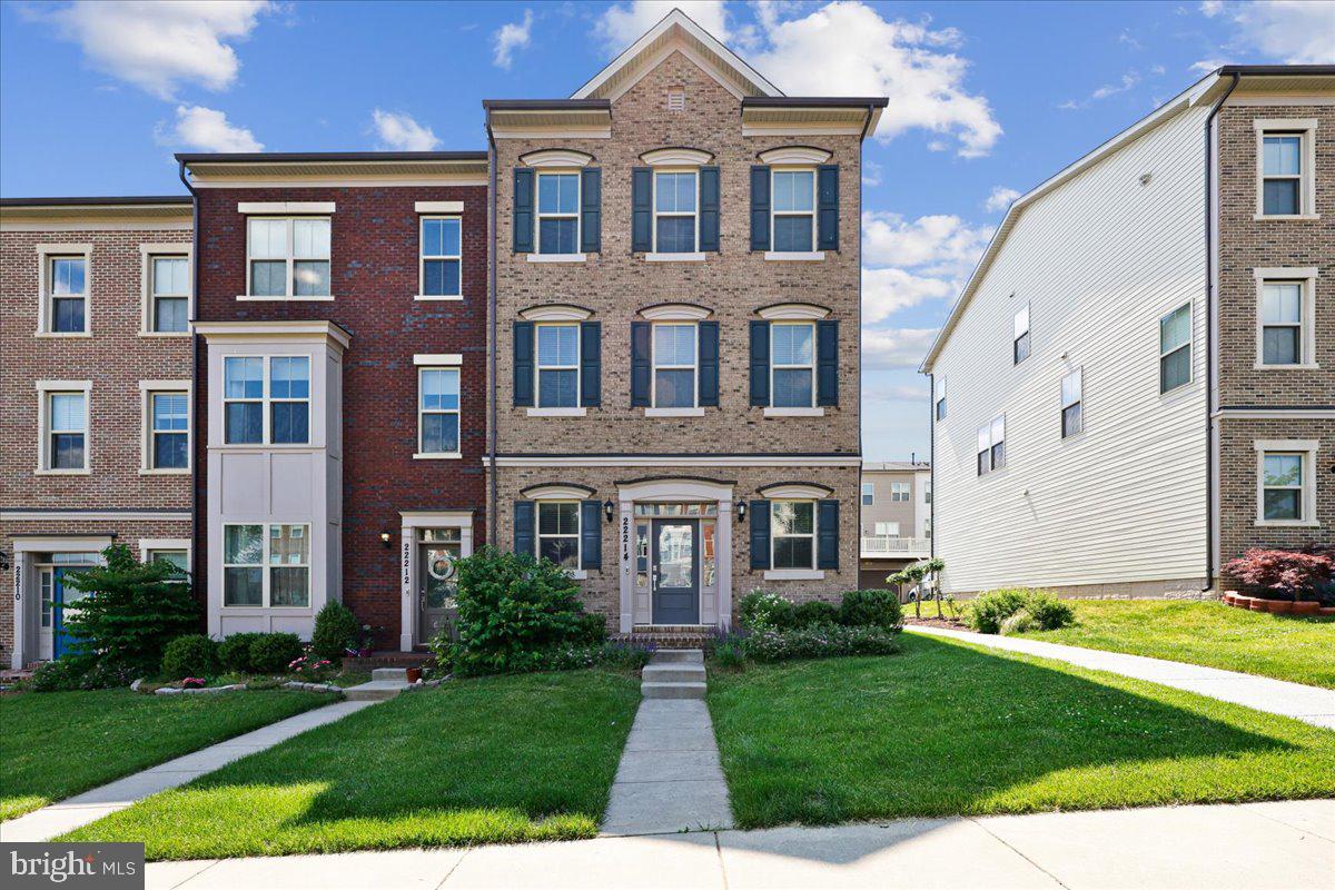 22214 Cabin Branch Avenue, Clarksburg